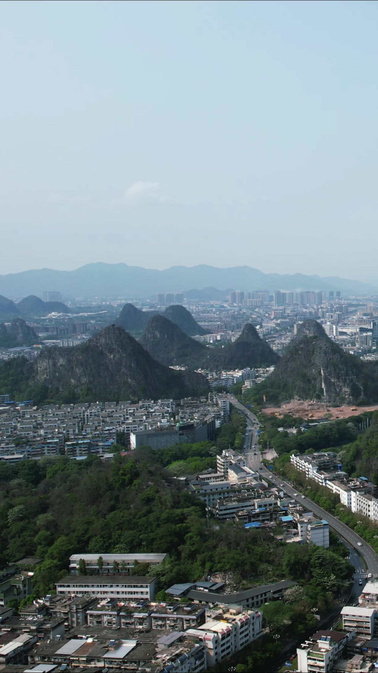 桂林城市风光竖屏航拍