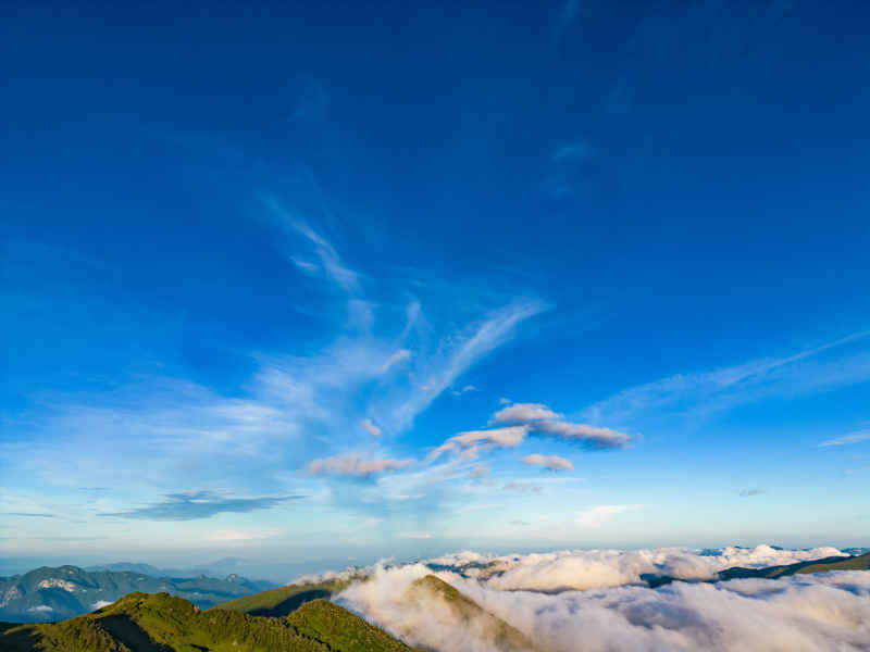 祖国大好河山云海云雾缭绕航拍