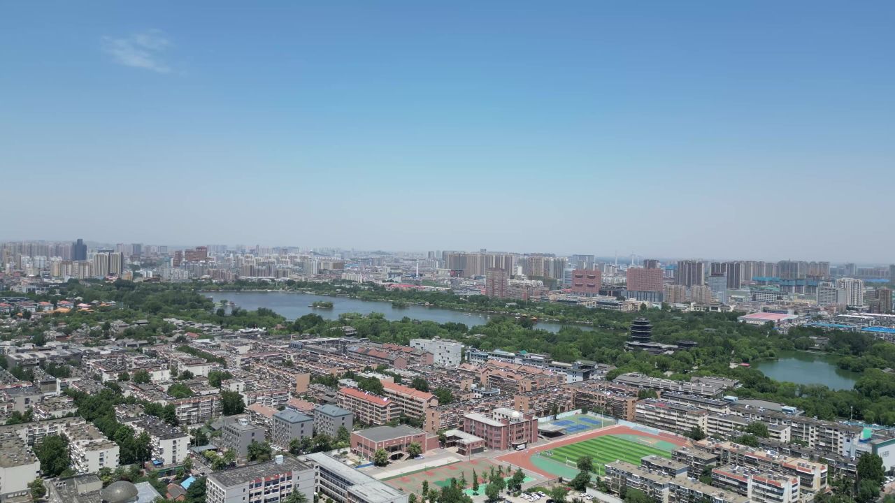 航拍山东济南城市建设济南大明湖