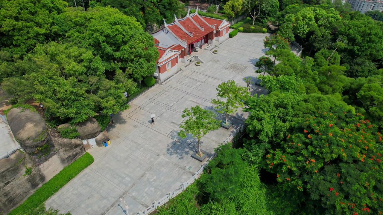 航拍厦门延平郡王祠 5