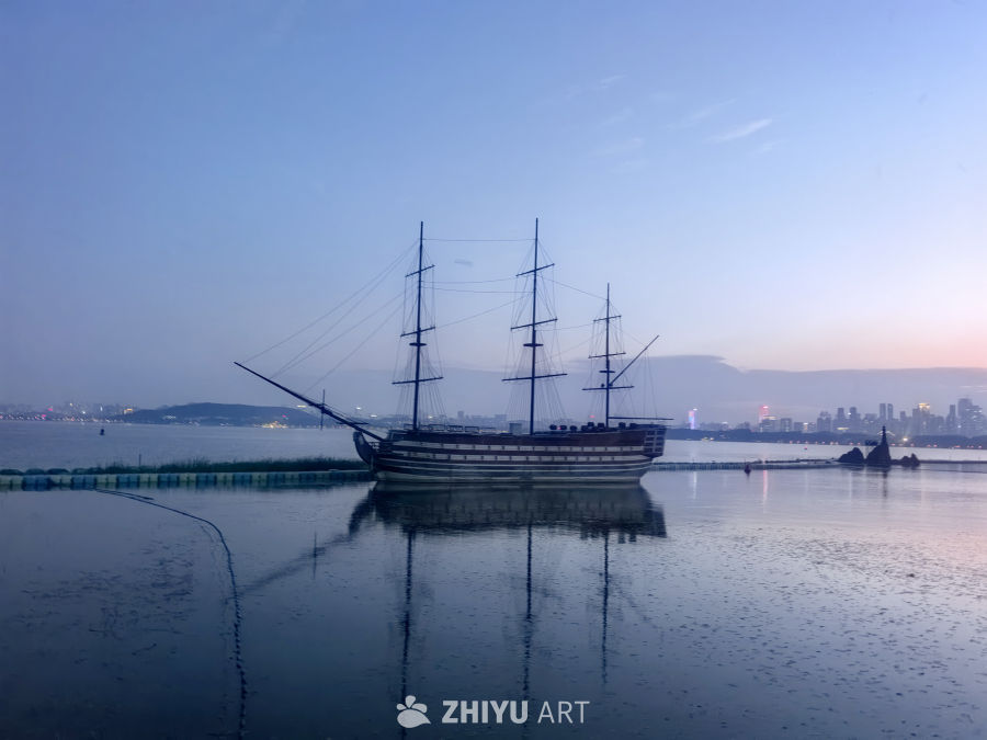 漫步东湖风景区，领略浓郁楚风楚韵