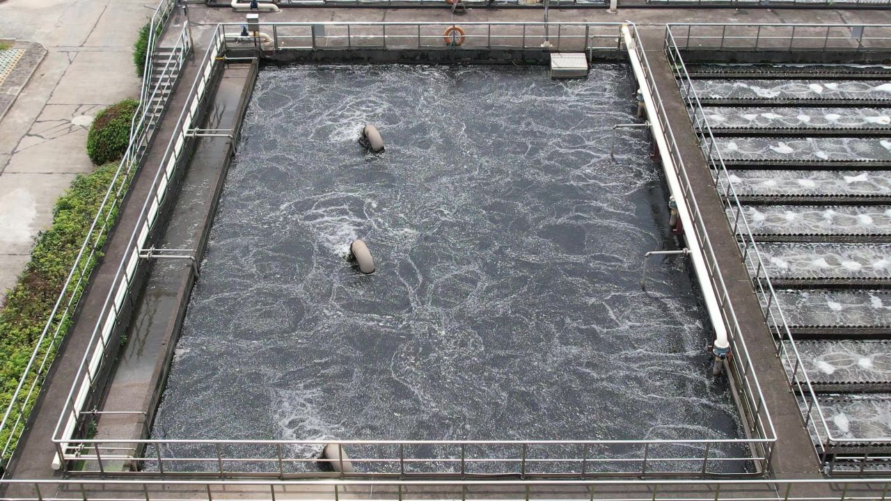 城市污水处理厂污水过滤航拍