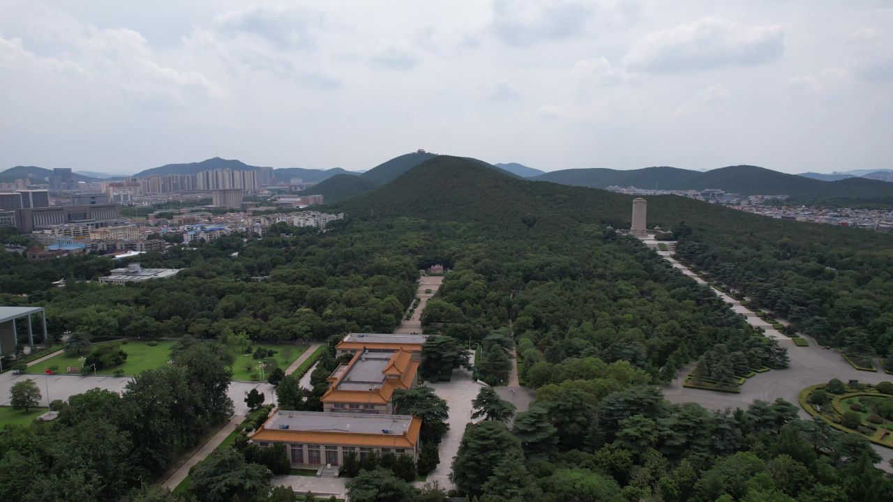 江苏徐州淮海战役纪念馆纪念碑航拍 