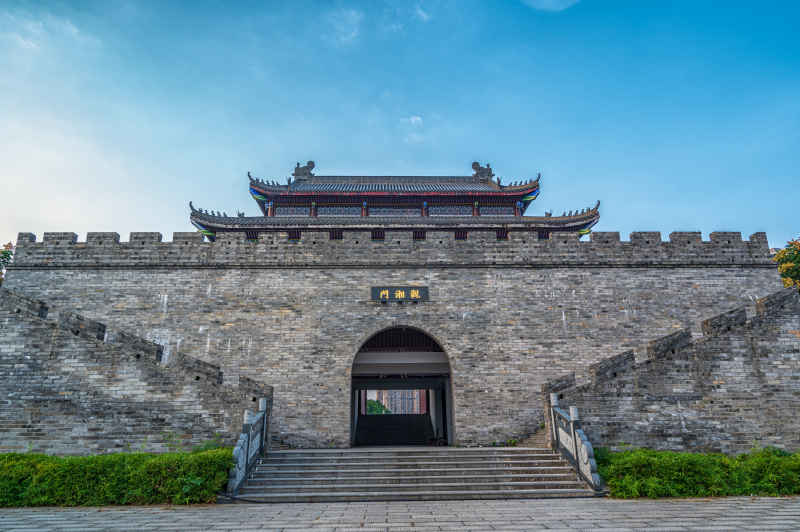 观湘门正面