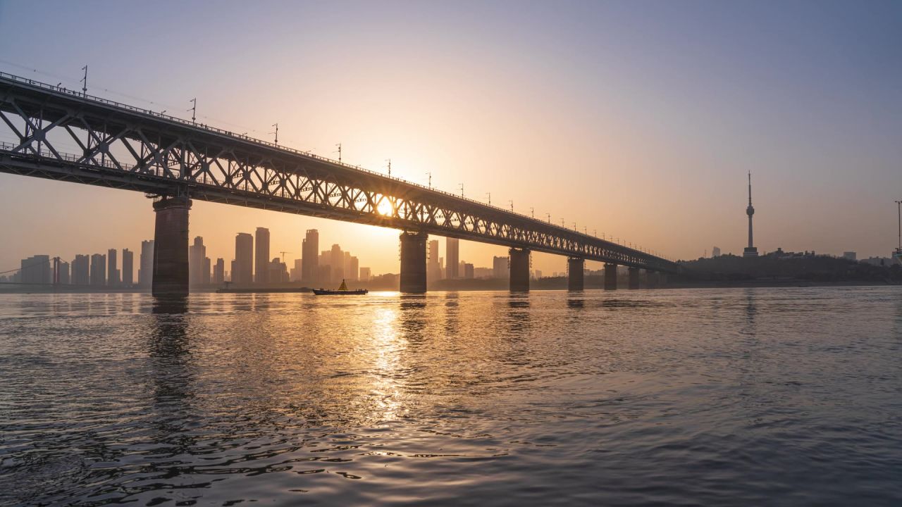 武汉长江大桥日落夜景延时