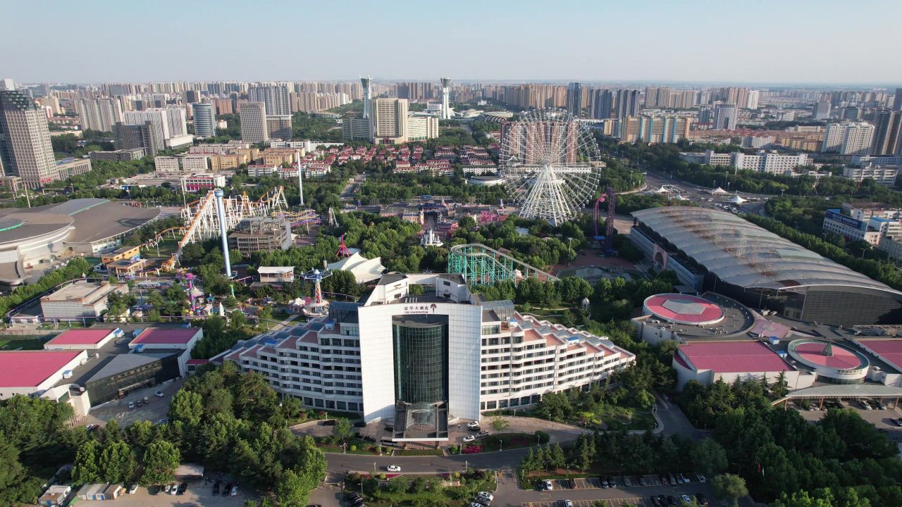 山东潍坊人民广场航拍