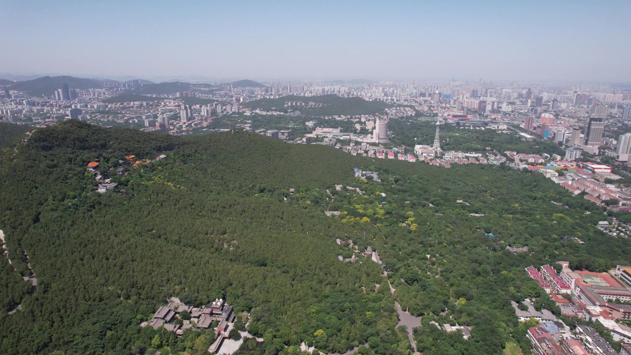 山东济南千佛山4A景区航拍  