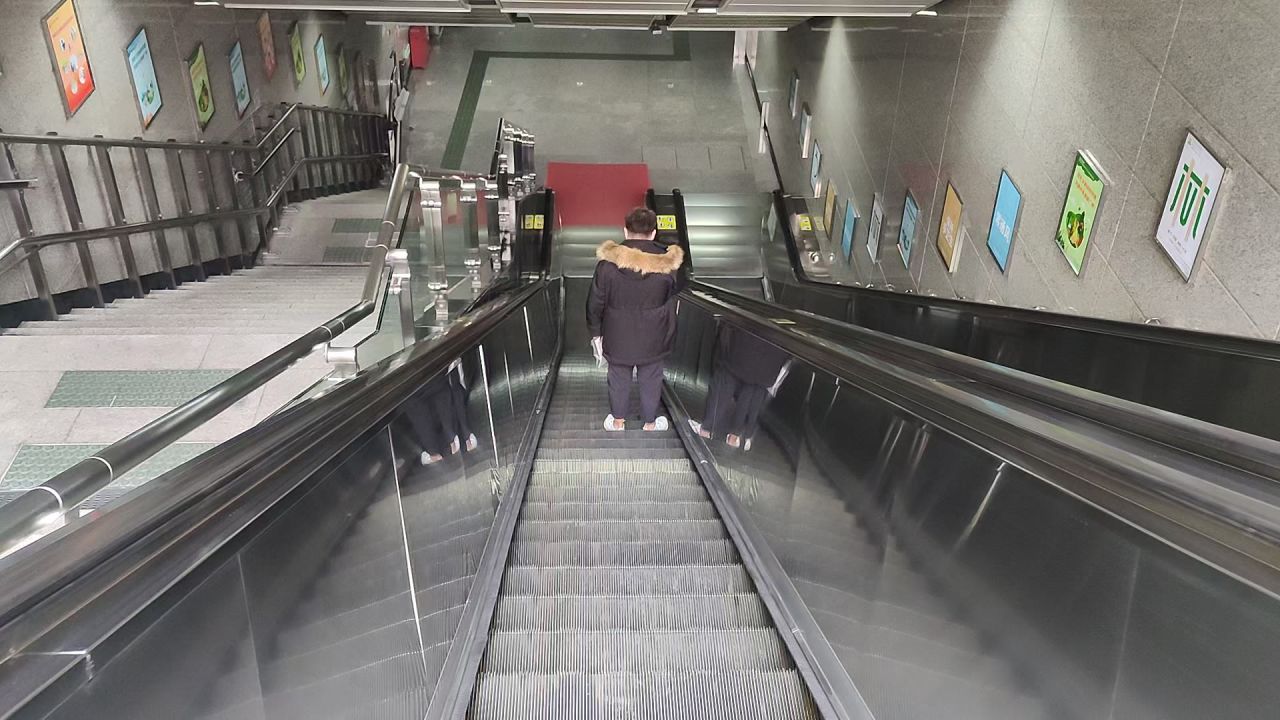 搭地铁