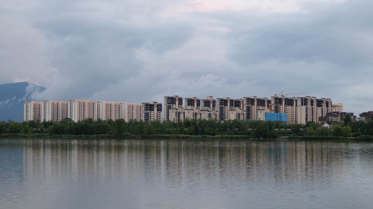 黄昏下的大桥 11