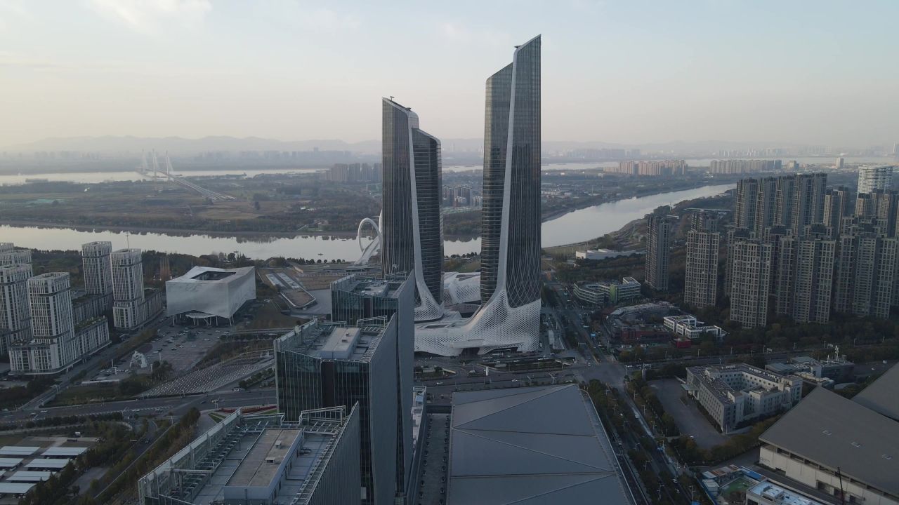 航拍南京双塔地标建筑