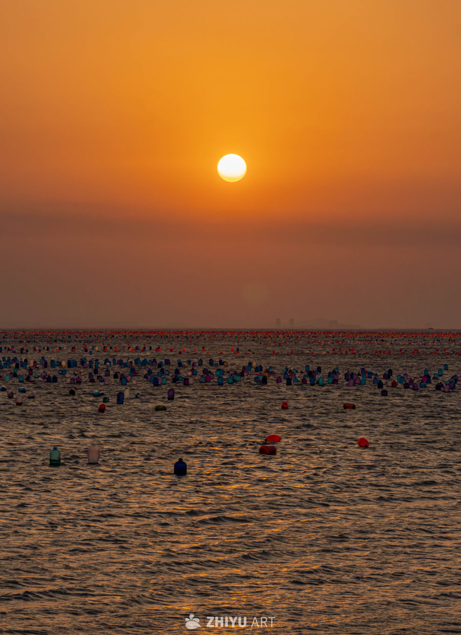 日落下的海洋