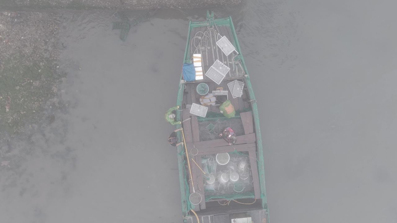 沿海渔村水产养殖与网箱作业