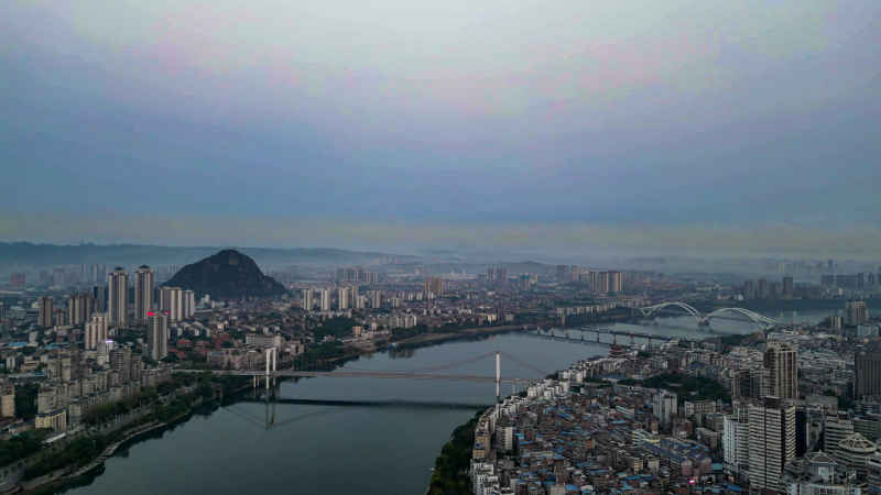 广西柳州城市清晨航拍  