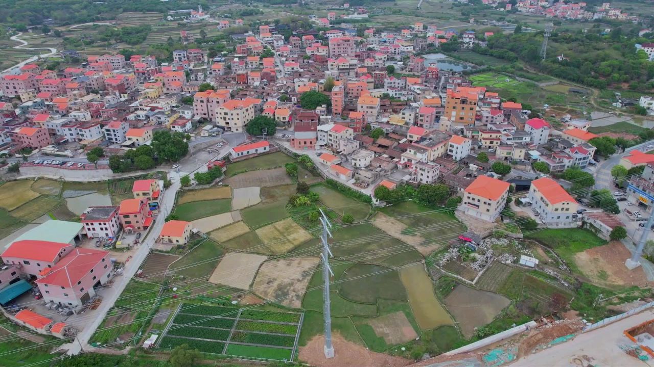 航拍福建厦门坑内村景观 8