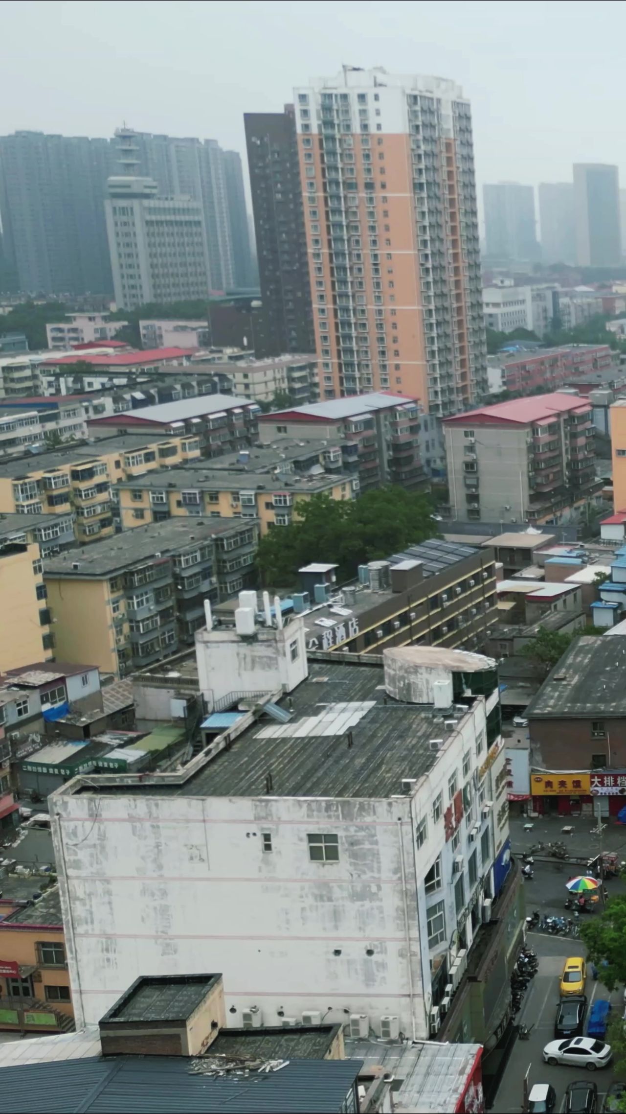 河北邯郸城市风光竖屏航拍 