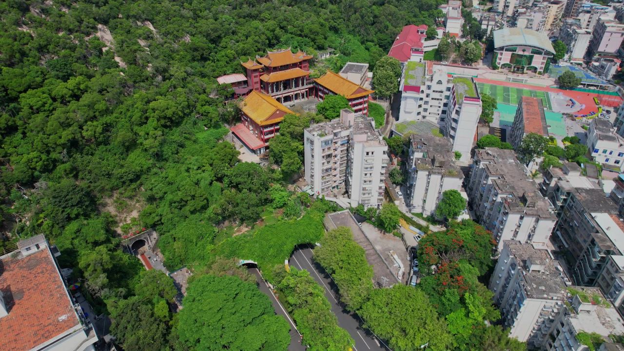 航拍厦门碧山岩寺景观 1