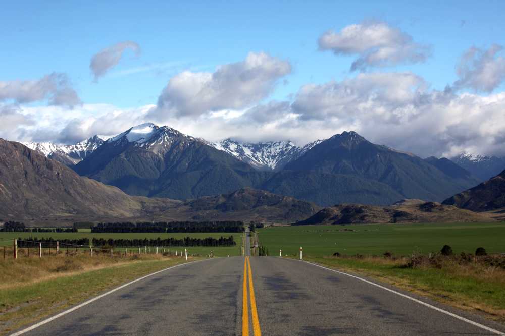 新西兰南岛景观公路传递