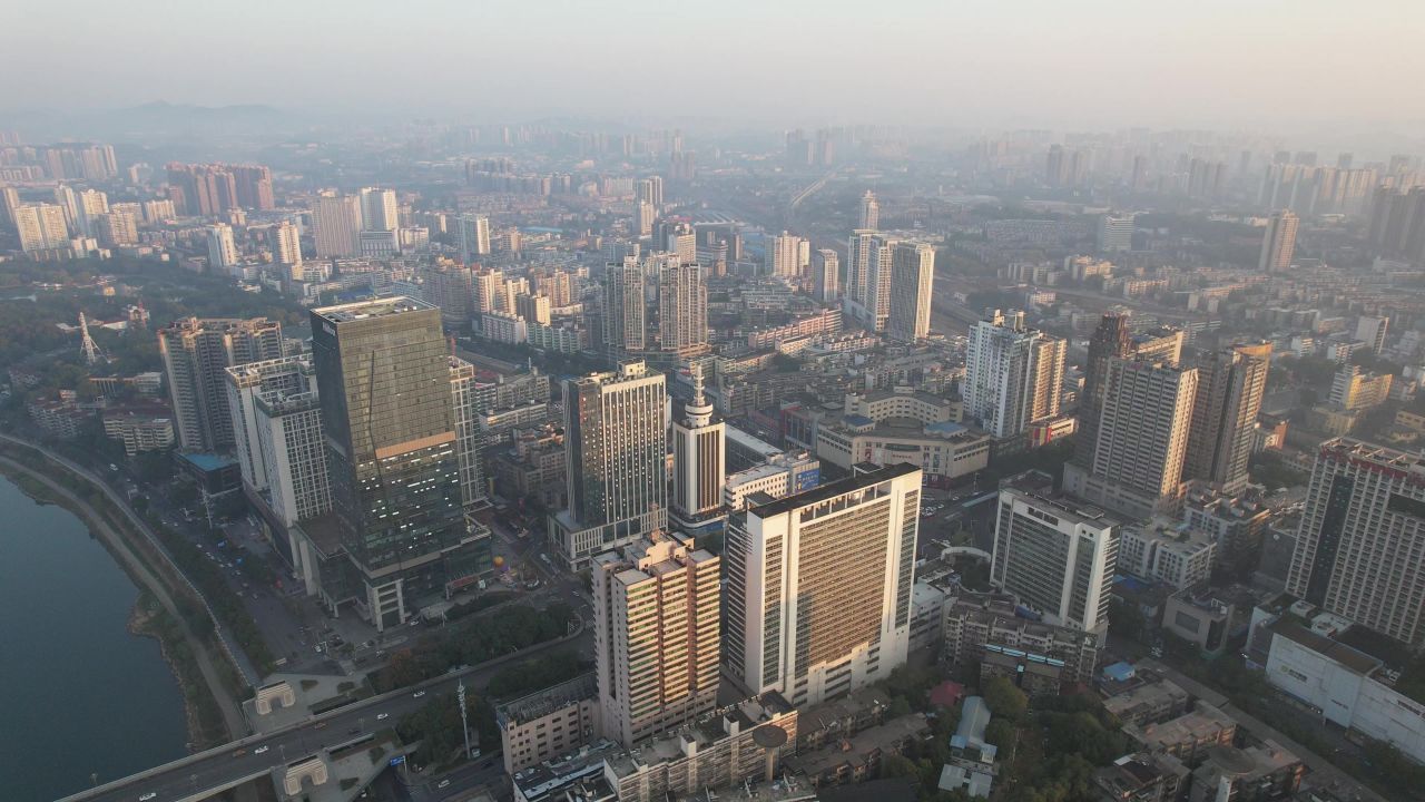  湖南株洲清晨日出彩霞迷雾航拍