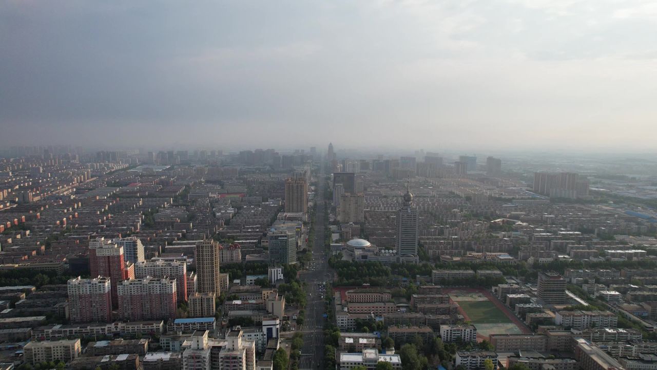 山东淄博城市清晨迷雾航拍 1