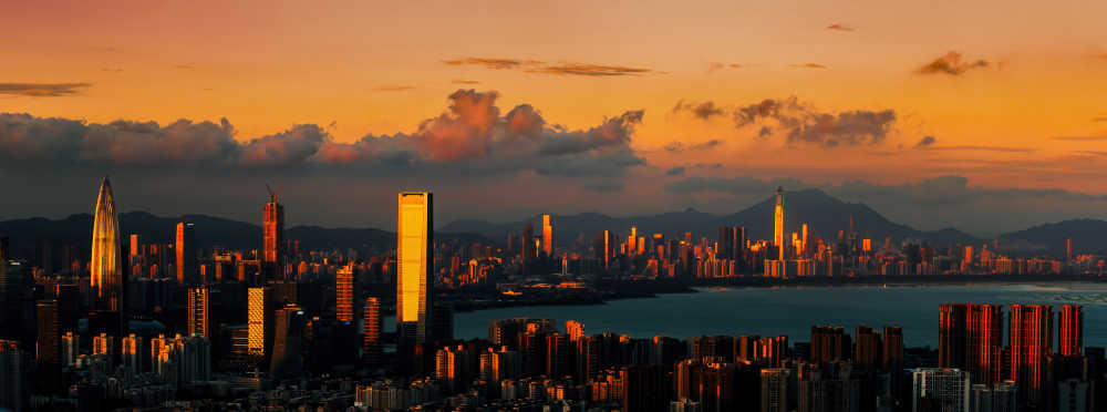 深圳