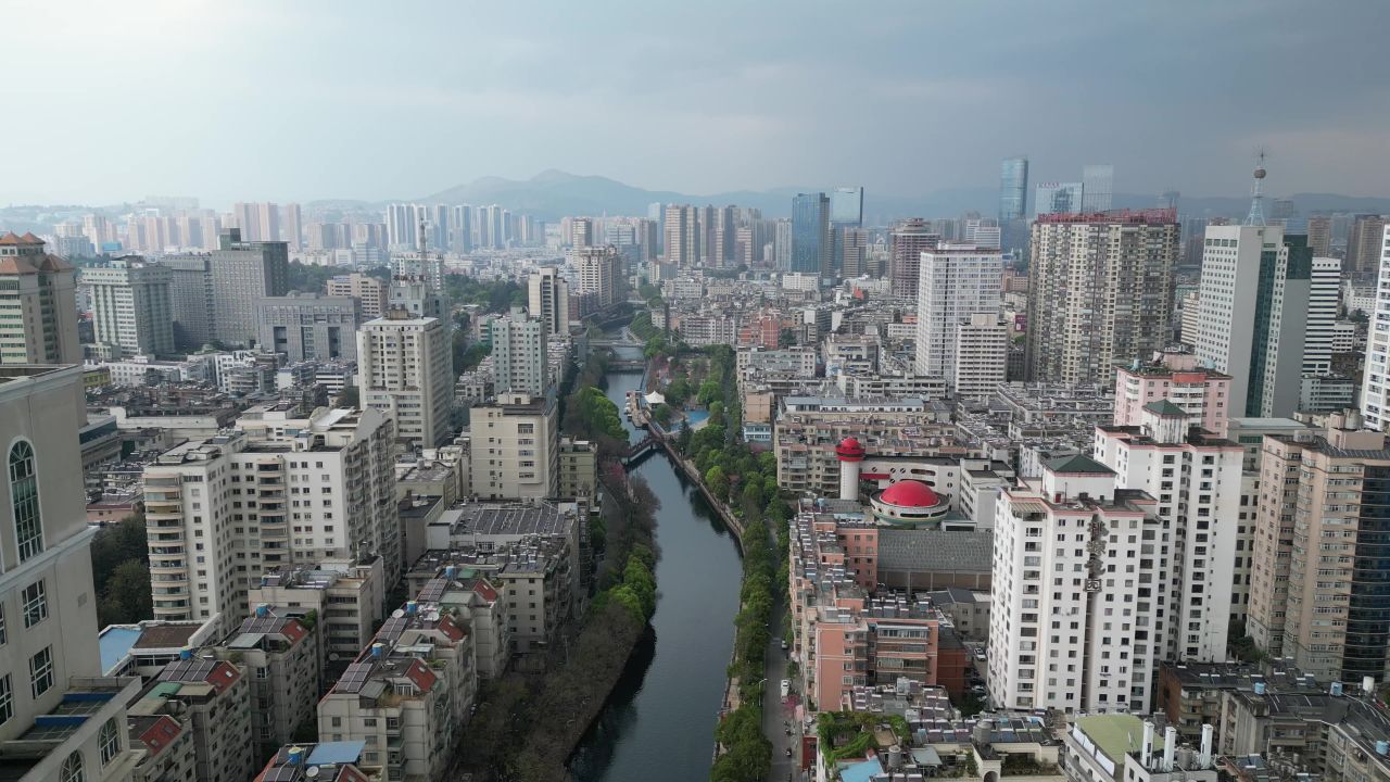 云南昆明城市风光交通航拍