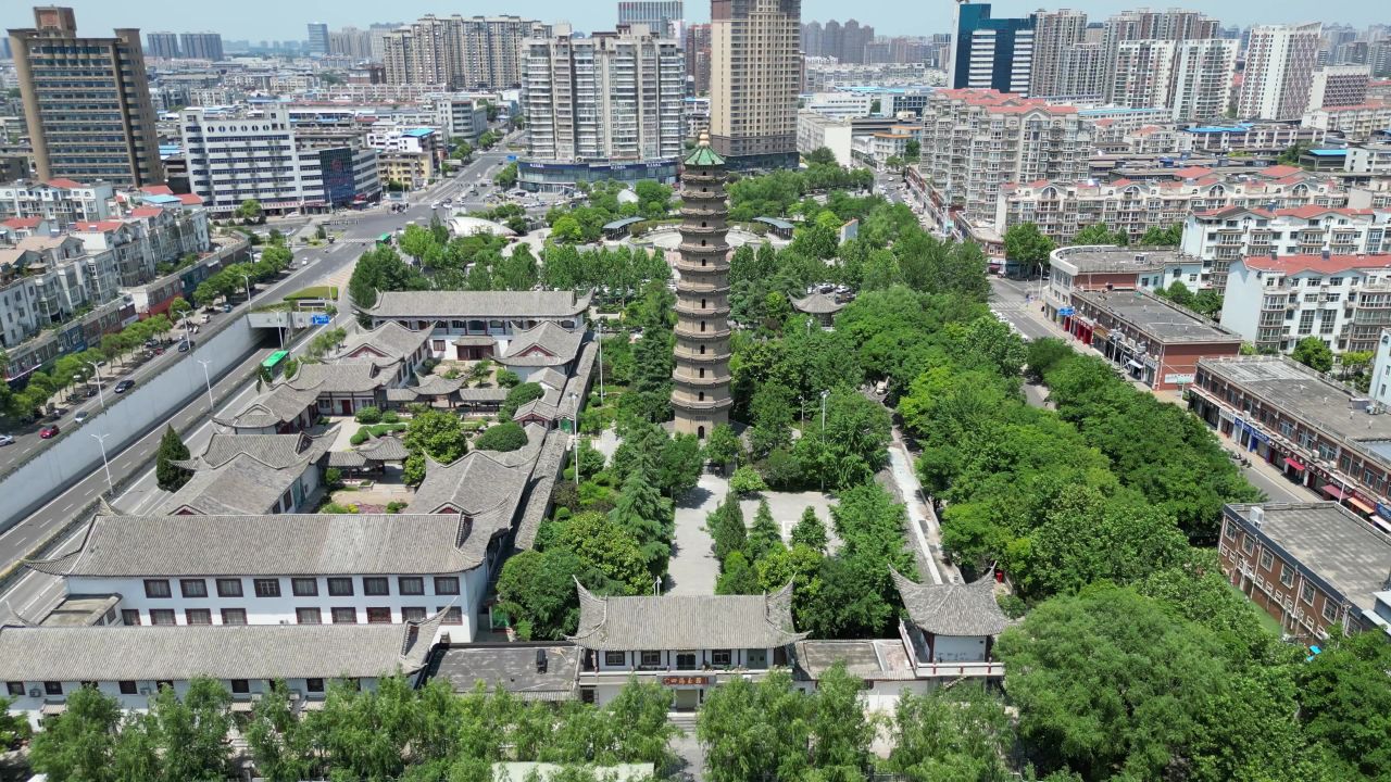 航拍许昌文峰塔