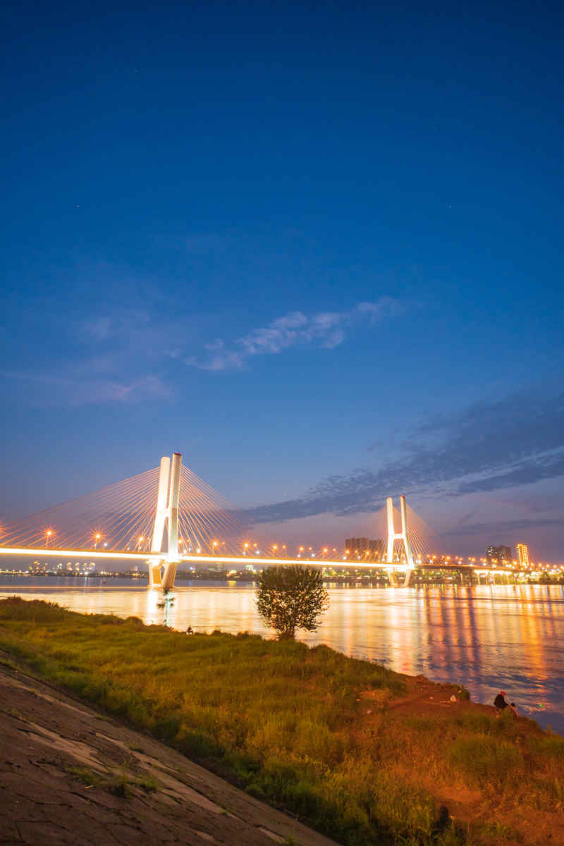 夜景桥梁景观