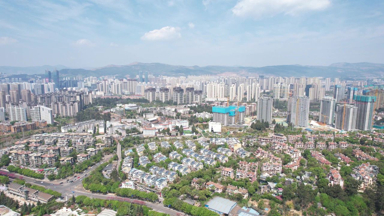城市高档住宅小区航拍云南昆明