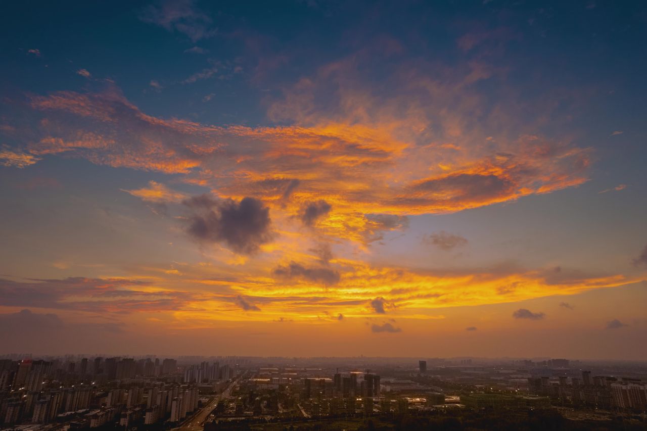 台风过后的晚霞延时摄影