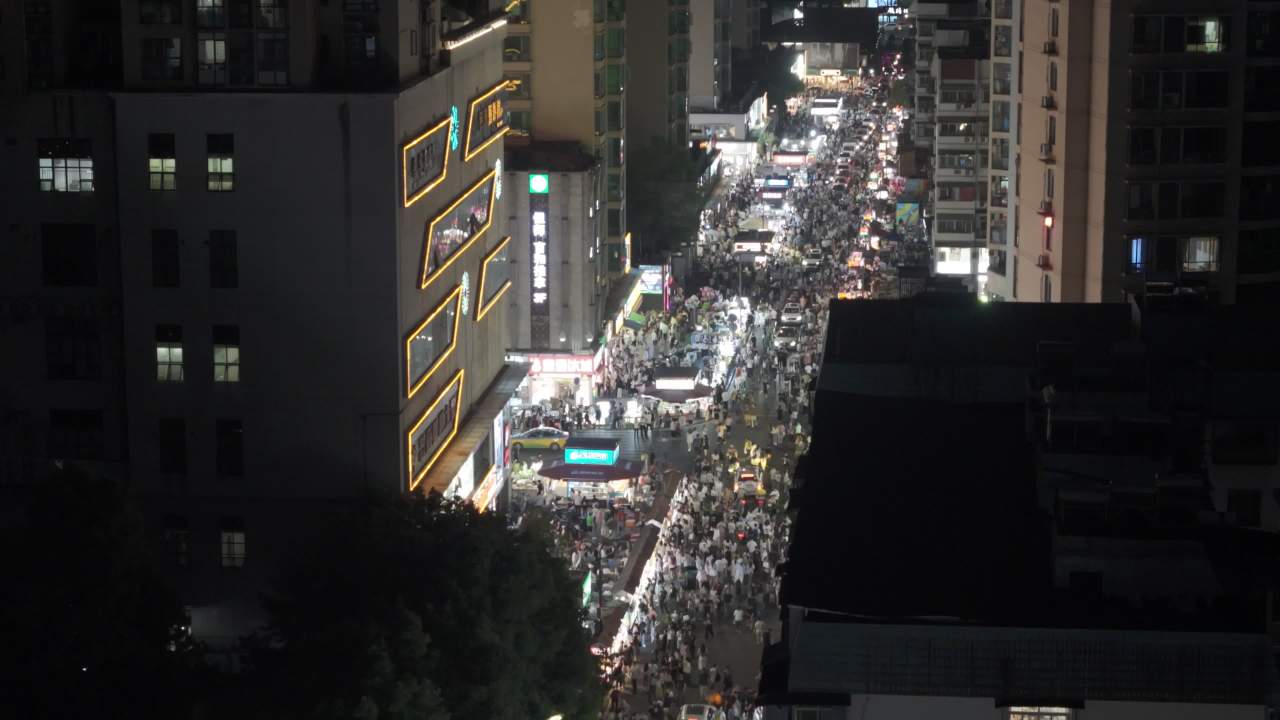 宜昌铁路坝小吃街 10