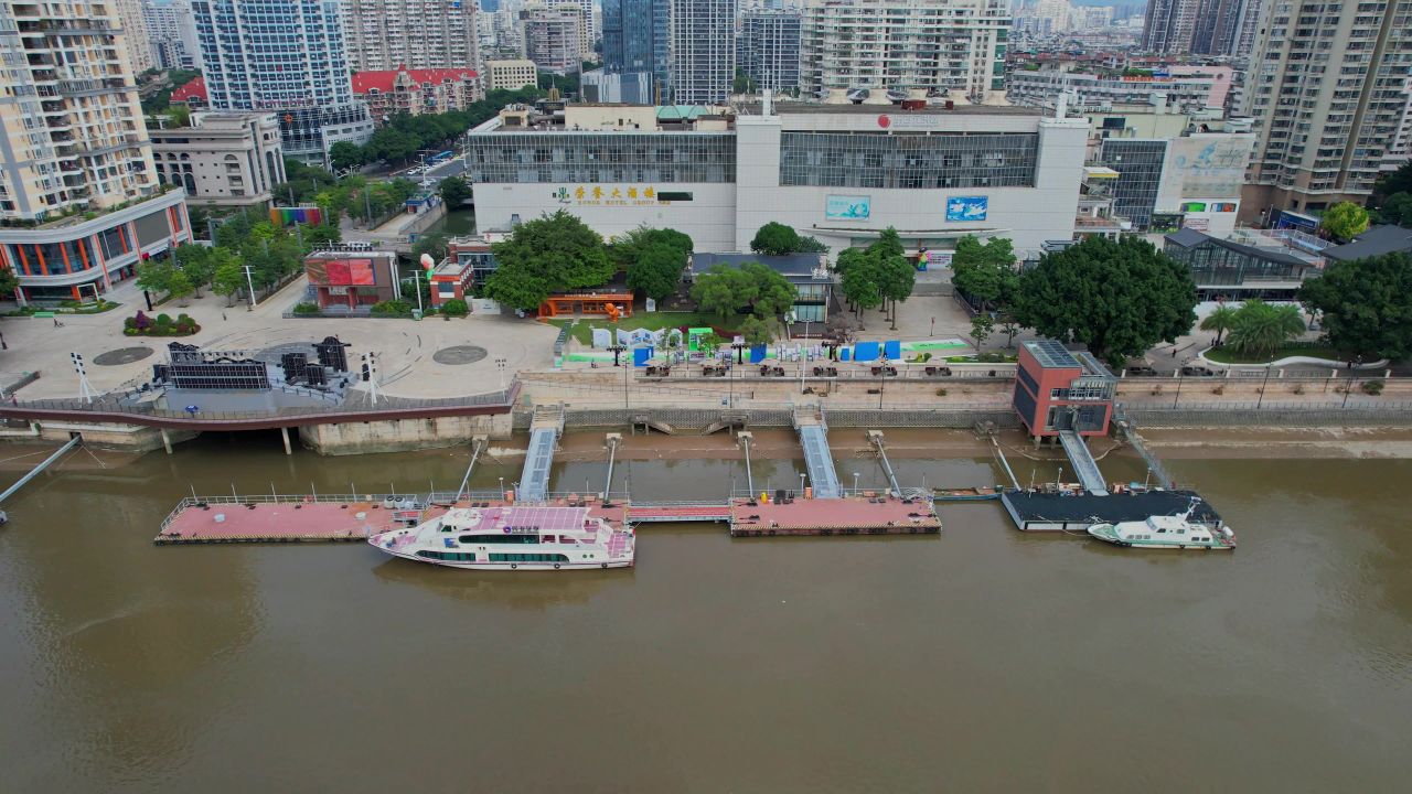 航拍福州闽江游台江码头 2