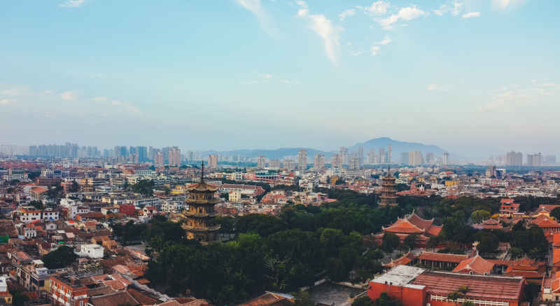 航拍福建泉州古城区建筑风光 46