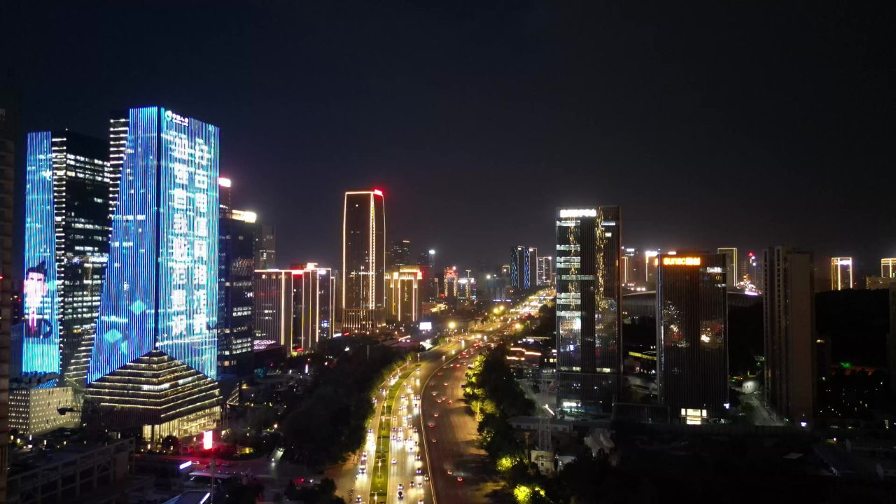  航拍山东济南奥体中心经十路夜景
