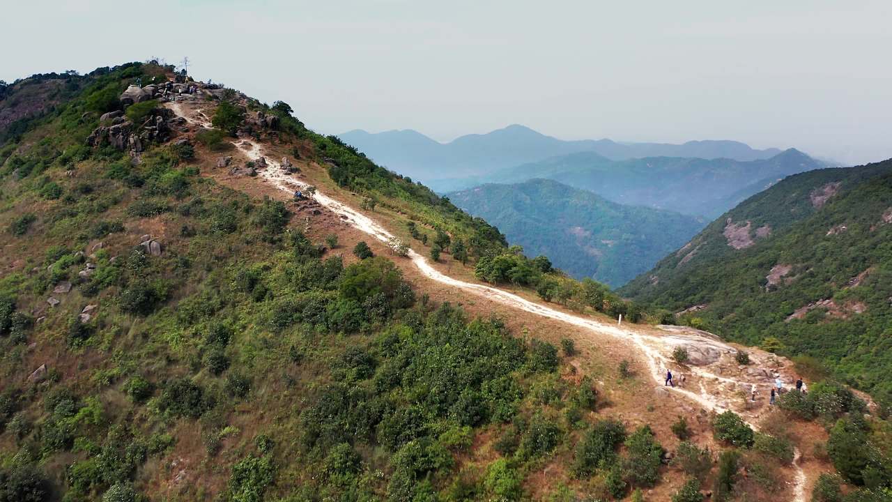 中山市五桂山白骨顶航拍 二