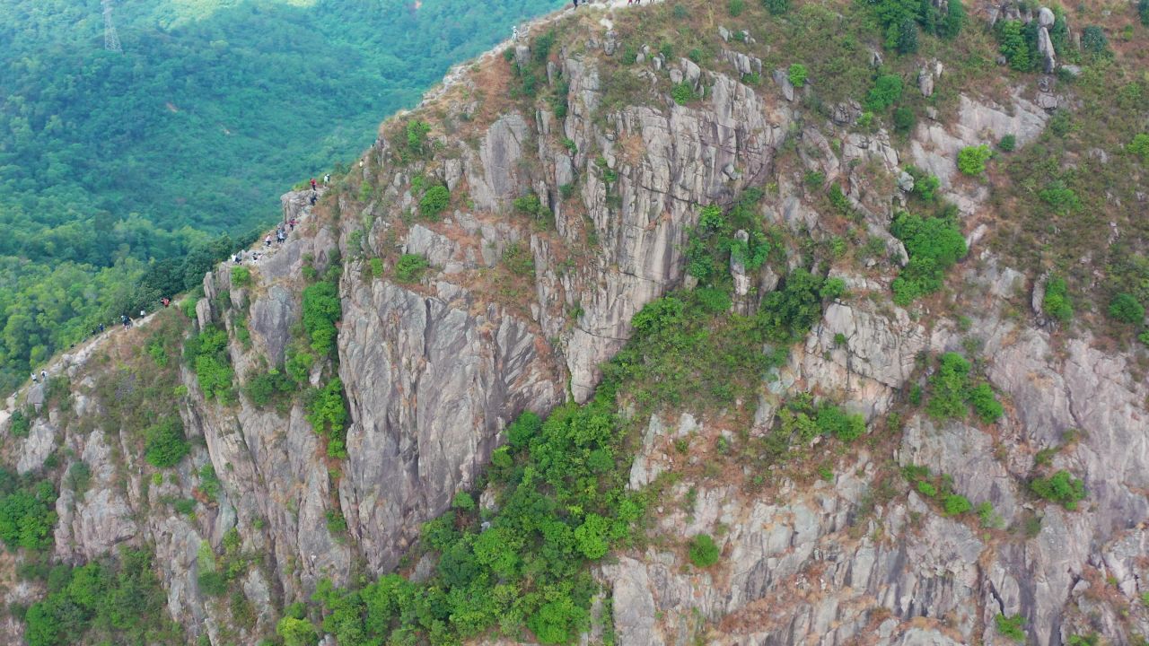二四年再登中山丫髻山 七
