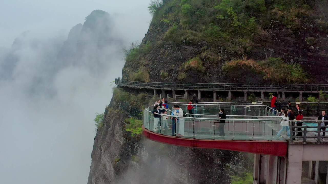 江西龙南南武当山栈道上景色
