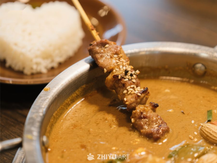 咖喱肉串配米饭，美味诱人 283