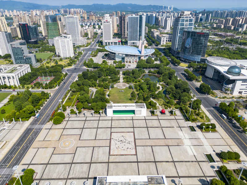 江西吉安城市风光航拍图 