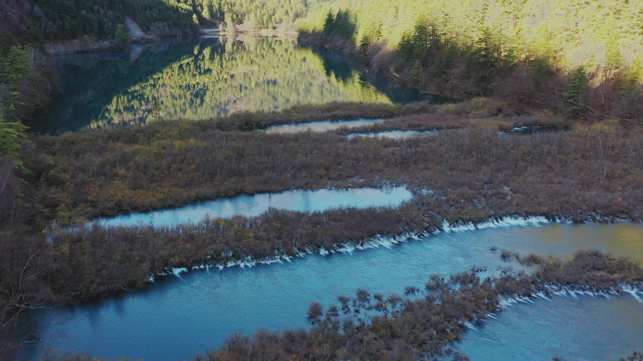 航拍九寨沟珍珠滩瀑布秋景