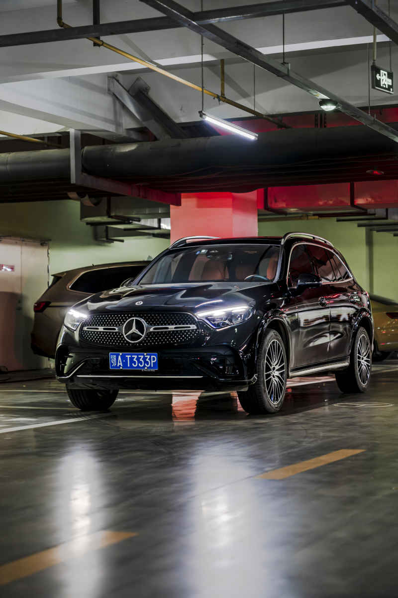 奔驰GLC300L 25