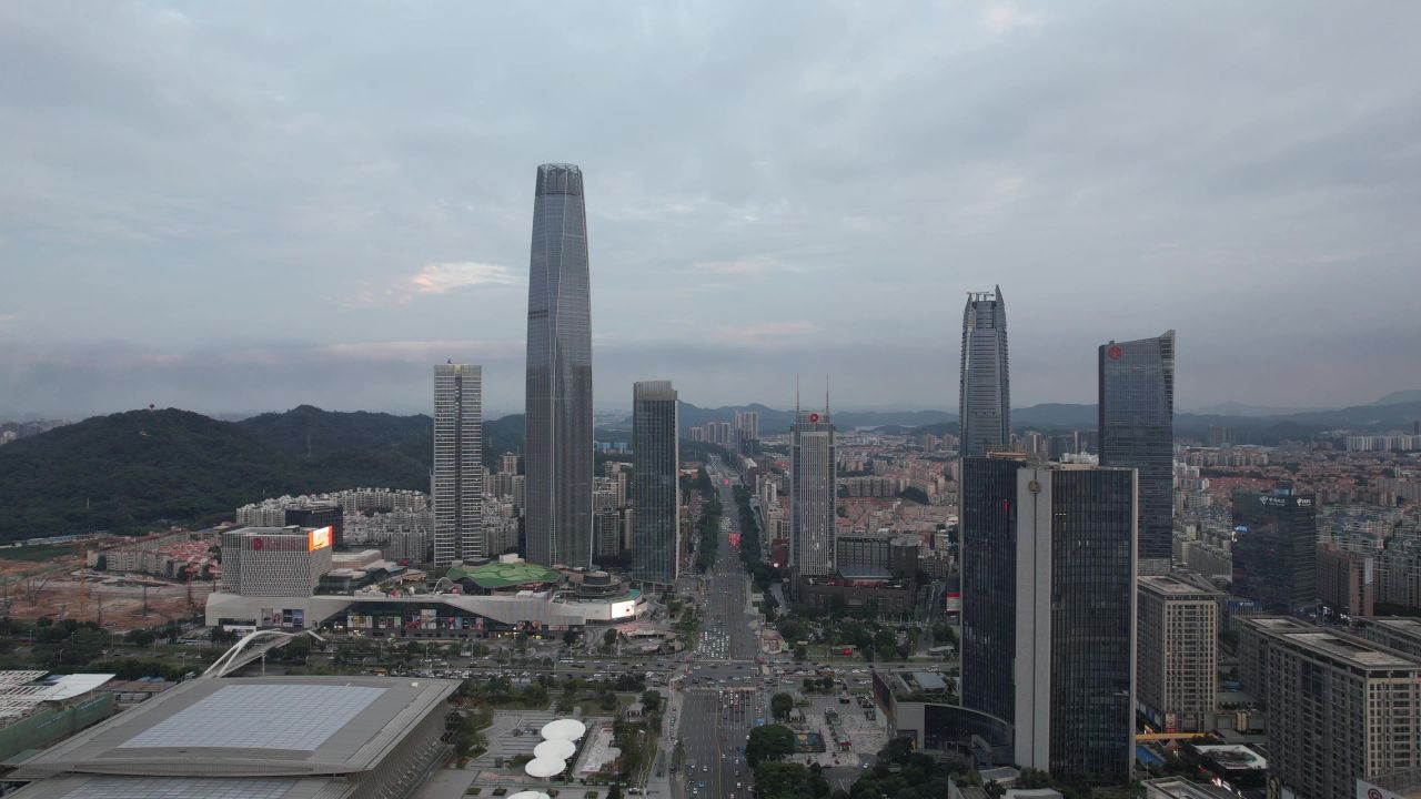 广东东莞鸿福路世贸大厦航拍