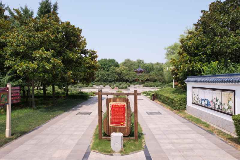 航拍洛阳-洛阳市隋唐城遗址植物园