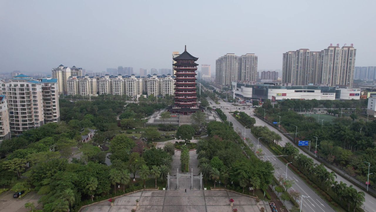 广西钦州和谐塔地标建筑航拍