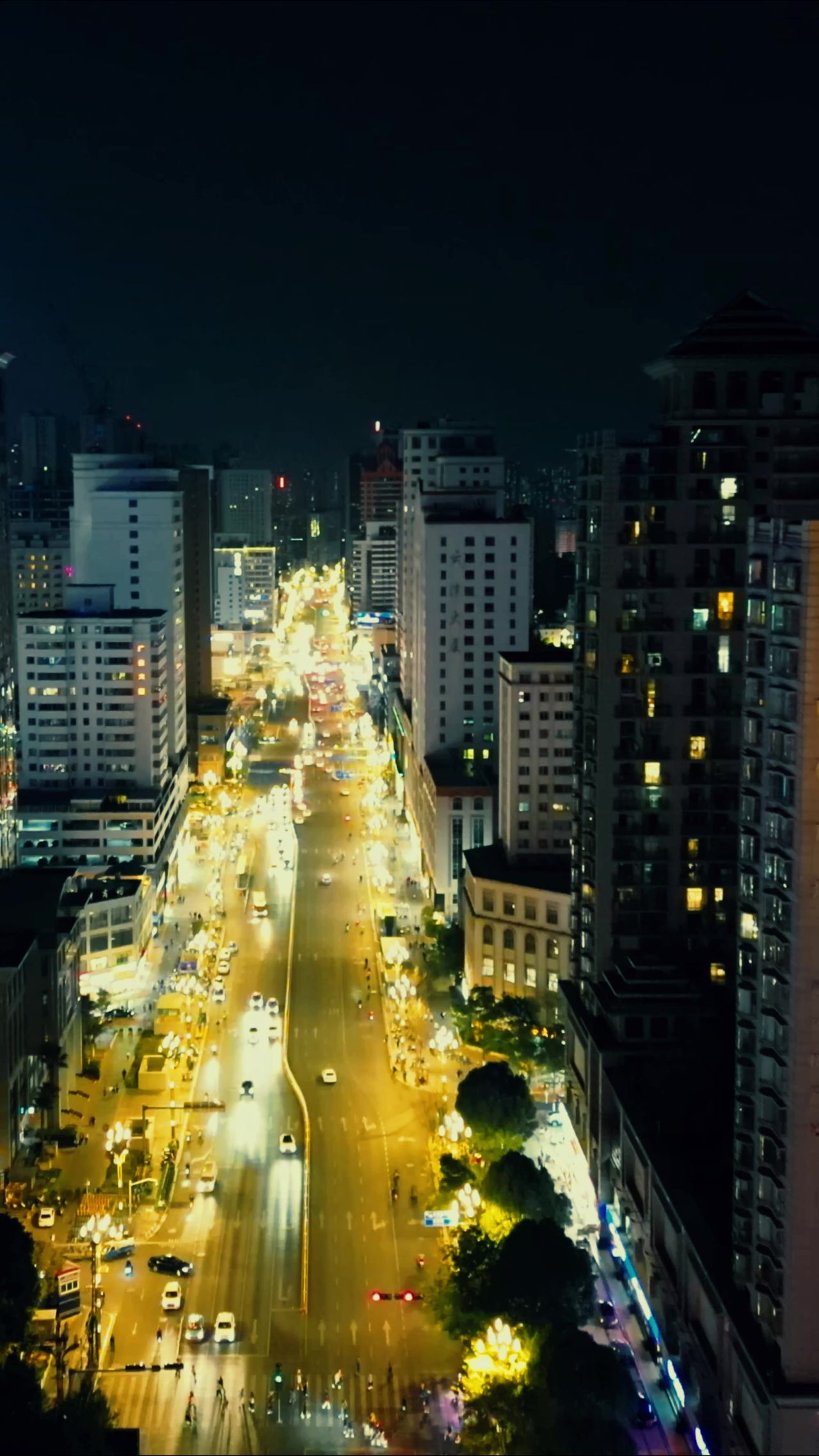 昆明城市夜景竖屏航拍 