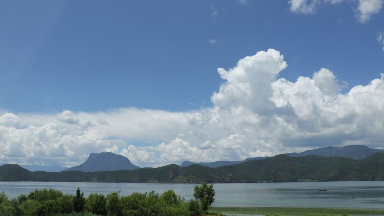 最美泸沽湖