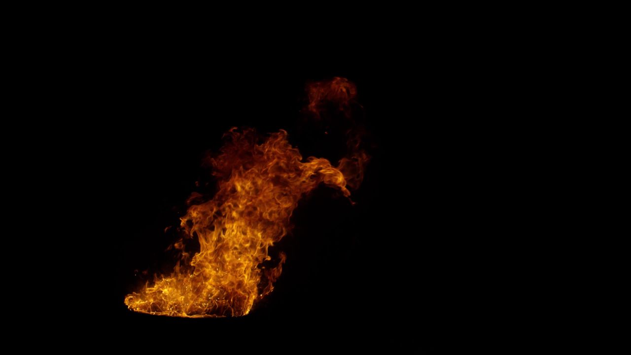 地面水面火焰燃烧喷发4K特效合成视频素材