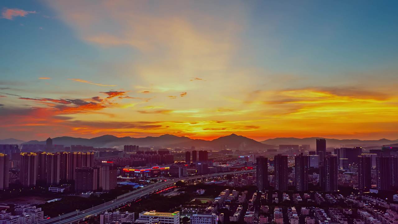  航拍珠海七月晚霞时分