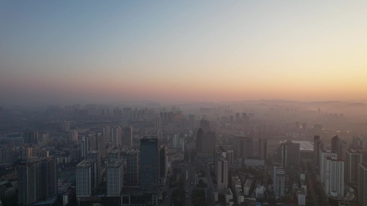  湖南株洲清晨日出彩霞迷雾航拍