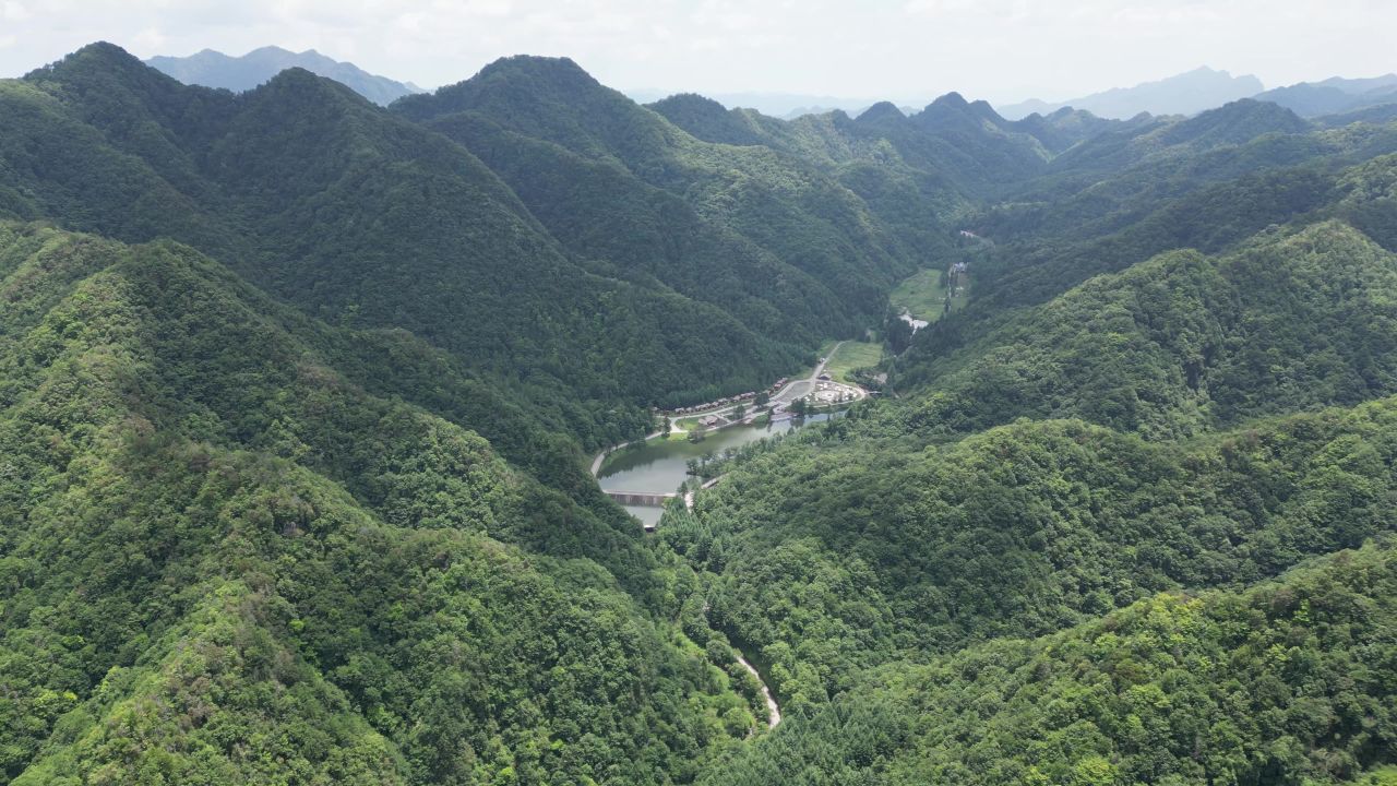 湖北神农架巴桃园4A景区航拍