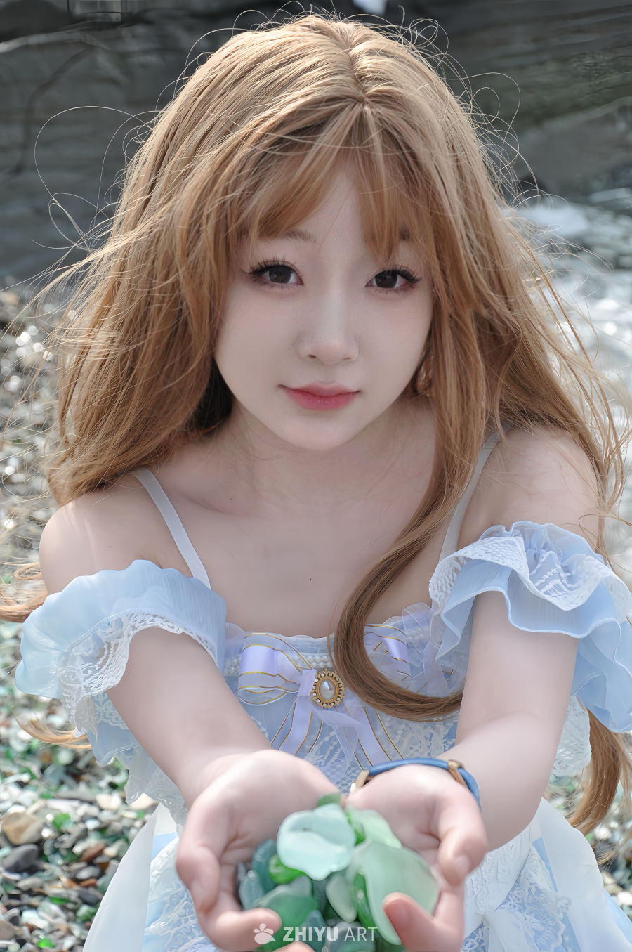 手持绿石的少女